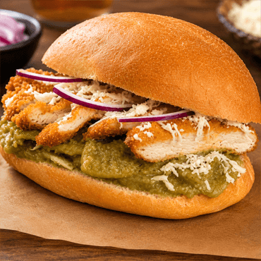 Torta chilaquiles c/pechuga asada