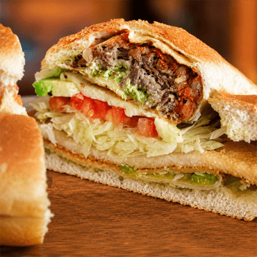Torta de milanesa con chalupa